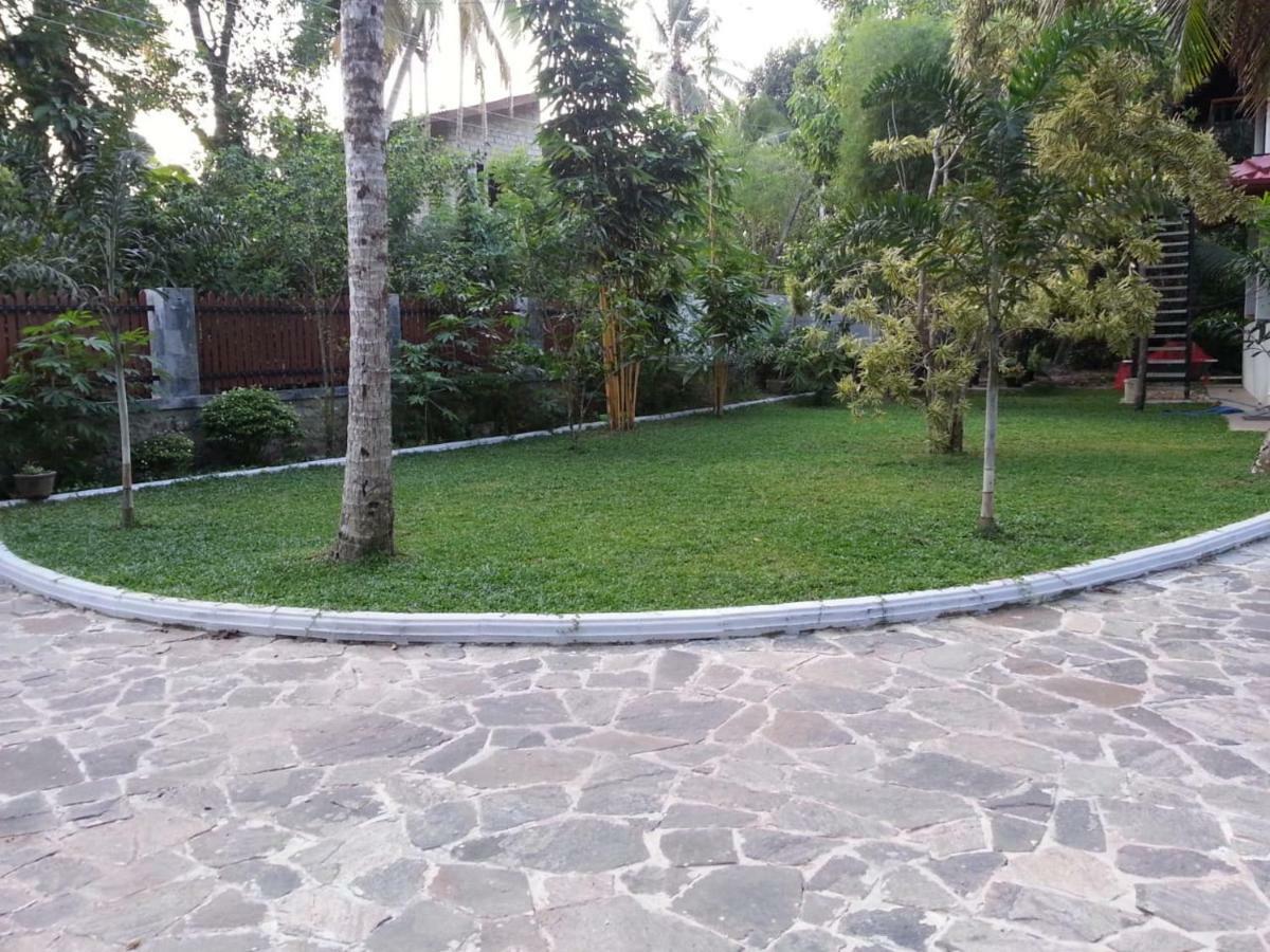 Отель Casa Blanca Ахангама Экстерьер фото